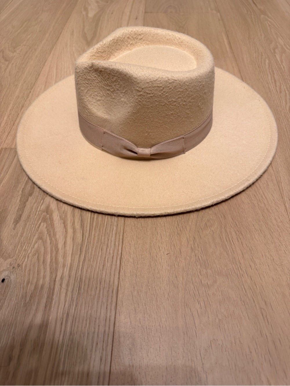 Classic Wide-Brim Cream Fedora Hat